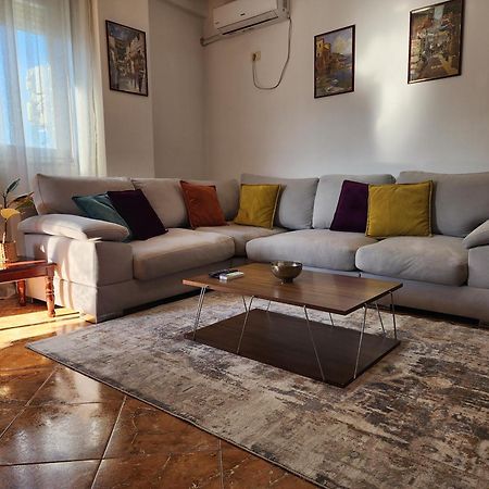 Cozy Sunlit Apartment With Scenic Balcony View Tirana Exterior photo